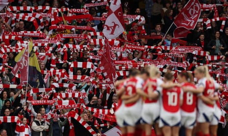 Arsenal’s players and fans prepare for last month’s WSL game against Chelsea at the Emirates Stadium.