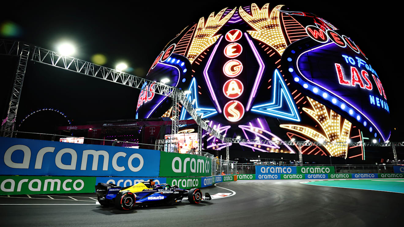 LAS VEGAS, NEVADA - NOVEMBER 21: Alexander Albon of Thailand driving the (23) Williams FW46 Mercedes on track during practice ahead of the F1 Grand Prix of Las Vegas at Las Vegas Strip Circuit on November 21, 2024 in Las Vegas, Nevada. (Photo by Jared C. Tilton - Formula 1/Formula 1 via Getty Images)