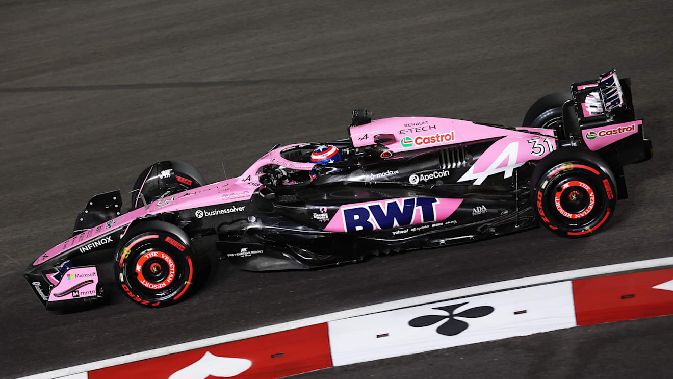 LAS VEGAS, NEVADA - NOVEMBER 22: Esteban Ocon of France driving the (31) Alpine F1 A524 Renault on track during final practice ahead of the F1 Grand Prix of Las Vegas at Las Vegas Strip Circuit on November 22, 2024 in Las Vegas, Nevada. (Photo by Meg Oliphant - Formula 1/Formula 1 via Getty Images)