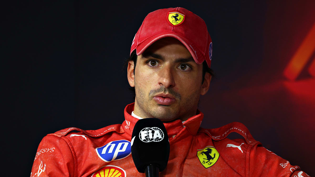 LAS VEGAS, NEVADA - NOVEMBER 22: Second placed qualifier Carlos Sainz of Spain and Ferrari attends the press conference after qualifying ahead of the F1 Grand Prix of Las Vegas at Las Vegas Strip Circuit on November 22, 2024 in Las Vegas, Nevada. (Photo by Clive Rose/Getty Images)