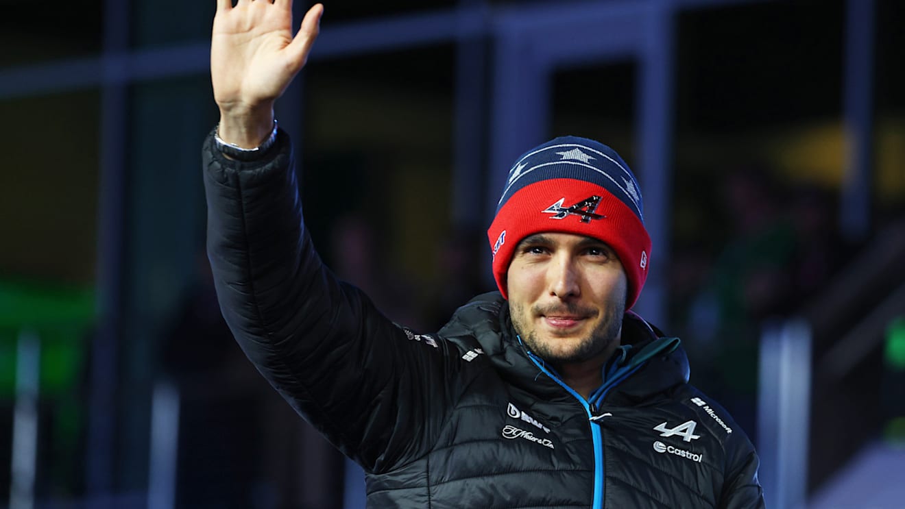 LAS VEGAS, NEVADA - NOVEMBER 23: Esteban Ocon of France and Alpine F1 waves to the crowd on the drivers parade  prior to the F1 Grand Prix of Las Vegas at Las Vegas Strip Circuit on November 23, 2024 in Las Vegas, Nevada. (Photo by Clive Rose - Formula 1/Formula 1 via Getty Images)