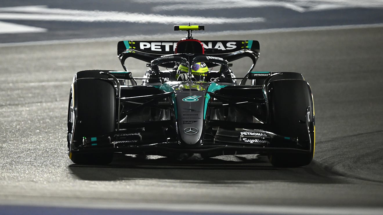 LUSAIL CITY, QATAR - NOVEMBER 30: Lewis Hamilton of Great Britain driving the (44) Mercedes AMG Petronas F1 Team W15 on track during the Sprint ahead of the F1 Grand Prix of Qatar at Lusail International Circuit on November 30, 2024 in Lusail City, Qatar. (Photo by Clive Mason/Getty Images)