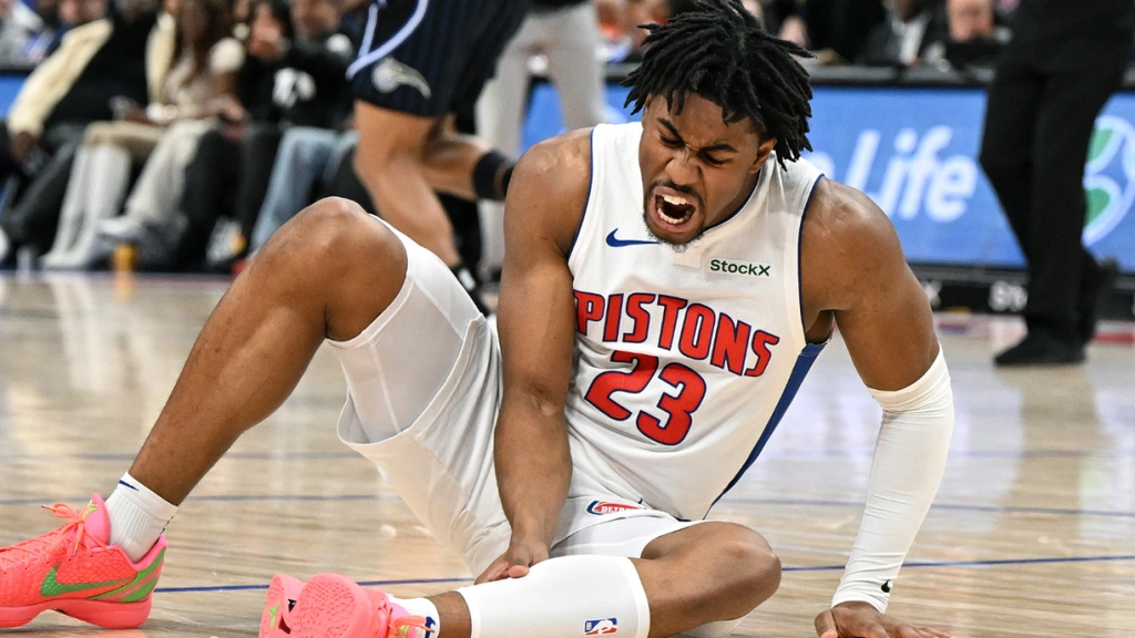 Pistons' Jaden Ivey undergoes surgery for broken fibula, out indefinitely