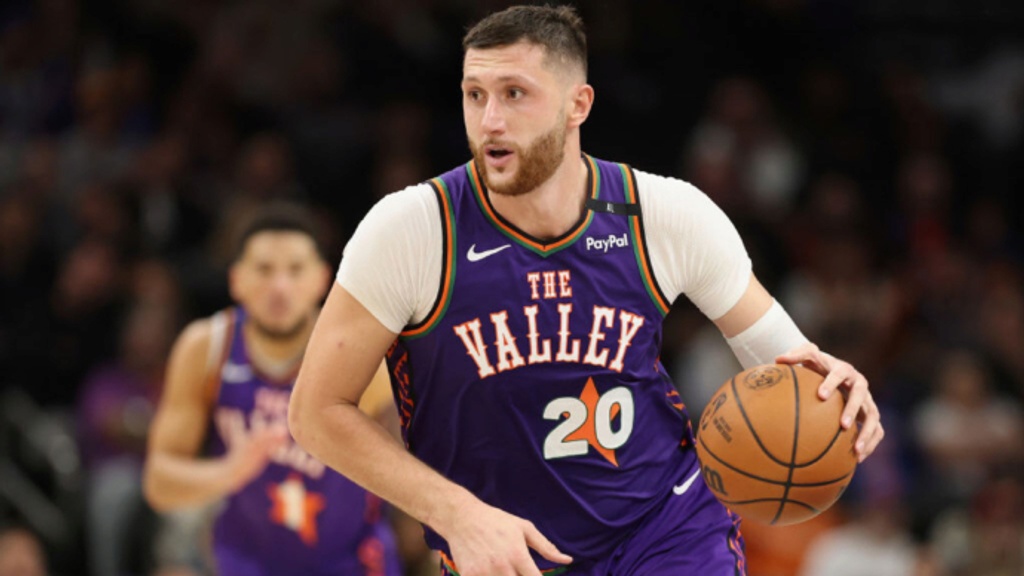 Hornets acquire Jusuf Nurkic and 2026 first-rounder from Suns