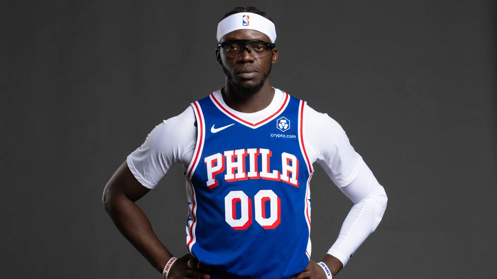 Sixers send Reggie Jackson to Wizards in multi-pick deal